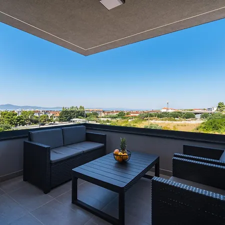 Skyline Luxe Daire *