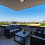Skyline Luxe Daire *