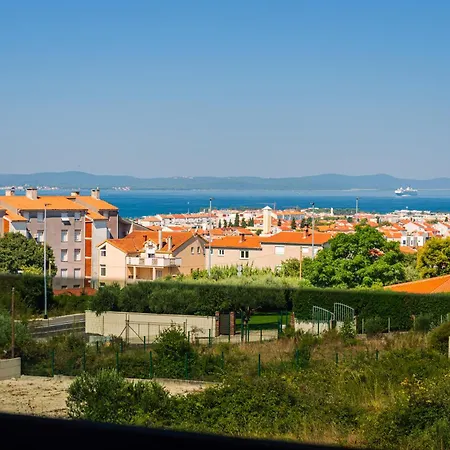 Skyline Luxe Apartament