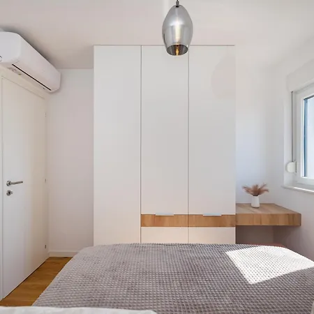 아파트 Skyline Luxe 자다르